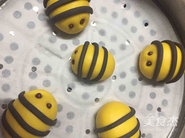 Little Bee Buns recipe