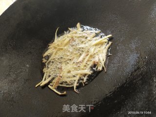 Stir-fried Bitter Gourd with Duck Offal recipe