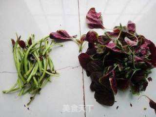 Stir-fried Shredded Pork with Amaranth Stem recipe