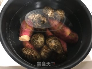 Banana Milk Three-color Taro Balls recipe