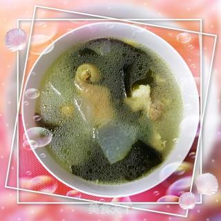 Hoof and Winter Melon Seaweed Soup recipe