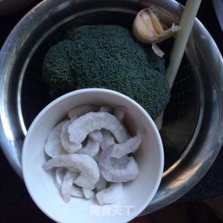 Fried Broccoli with Shrimp recipe