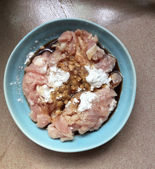 Stir-fried Lean Pork with Spring Bamboo Shoots recipe