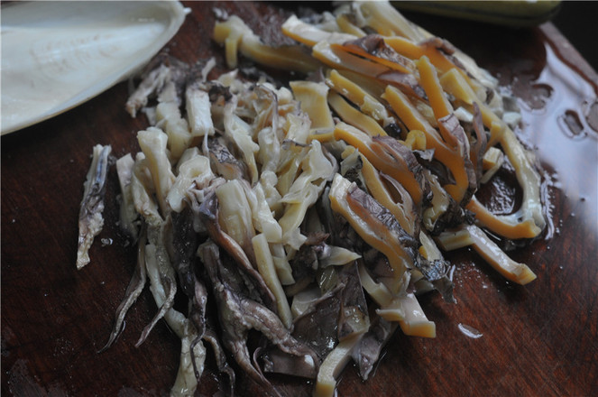 Cuttlefish Ribs and Yam Soup recipe
