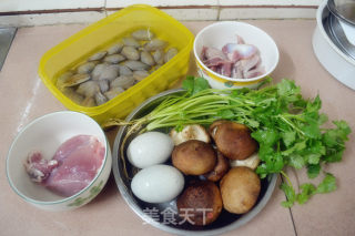 Assorted Porridge with Flower Clams recipe