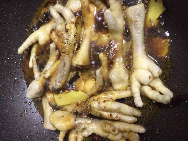 Braised Chicken Feet (stewed Chicken Feet) recipe