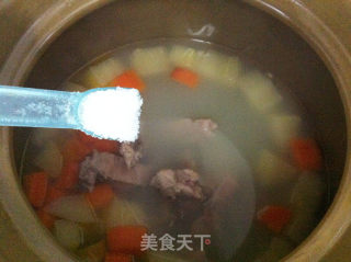 Papaya and Oyster Dried Pigtail Soup recipe