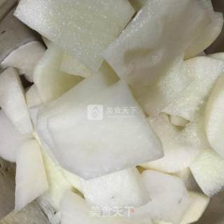 Radish Pork Ribs Soup recipe