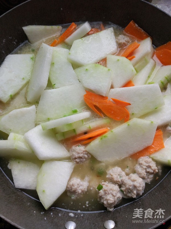 Winter Melon Meatball Soup recipe