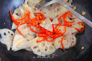 Home-cooked Crispy Lotus Root recipe