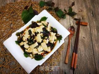Tofu Mixed with Basil recipe