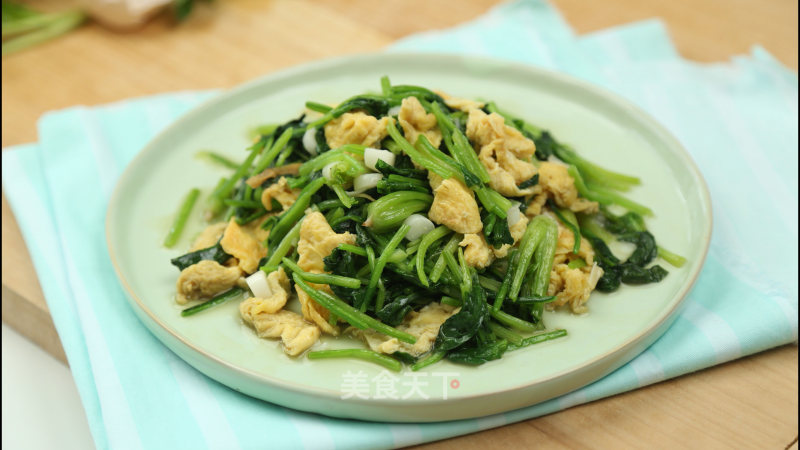 Scrambled Eggs with Spinach recipe