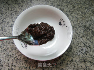 Mushrooms, Peanuts and Egg Sauce recipe
