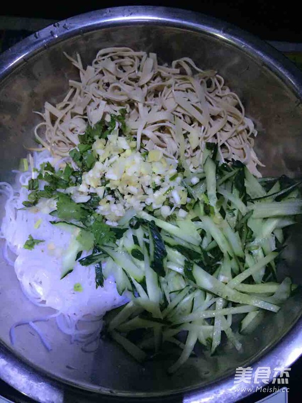 Three Silk Salad recipe