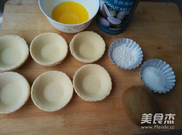 Kiwi Coconut Egg Tart recipe