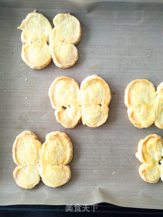 #四session Baking Contest and is Love Eat Festival#thousand Layers of Coconut Tart with Crispy Pastry recipe