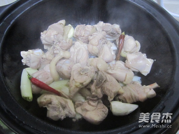 Stewed Chicken with Mushrooms recipe