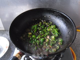 Stir-fried Chili with Black Bean Sauce recipe