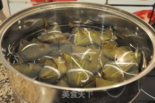 Taiwanese Fresh Meat Dumplings recipe