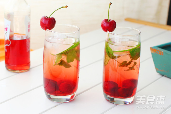 Cherry Mojito recipe