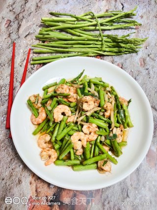 Stir-fried Asparagus with Shrimp recipe