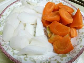 Radish Stewed Lamb's Feet Soup recipe