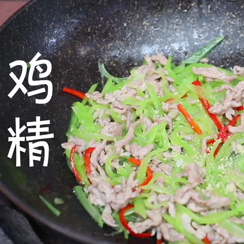 Stir-fried Shredded Pork with Lettuce recipe