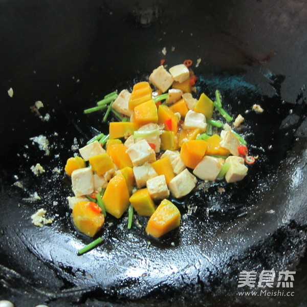 Soft Tofu with Diced Pumpkin recipe