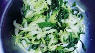 Stir-fried Rapeseed with Soy Sauce recipe