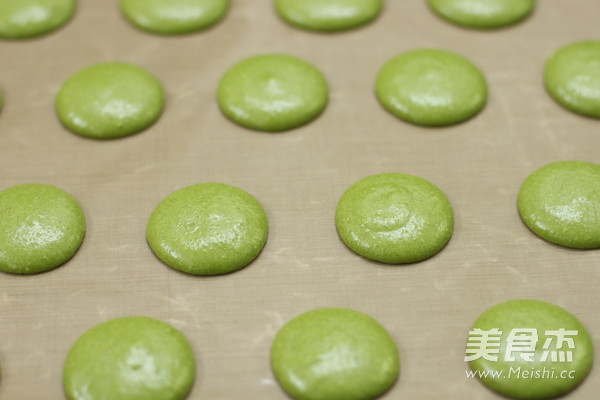 Passion Fruit Matcha Macaron recipe