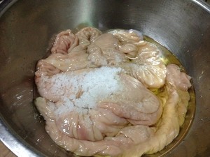 Stir-fried Fat Intestines-teach You to Easily Wash Fat Intestine recipe