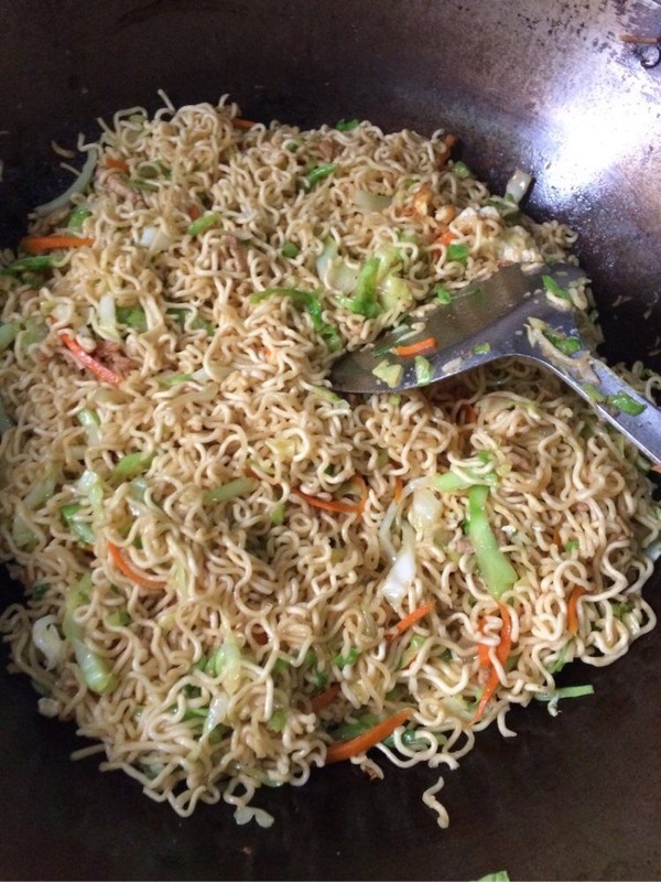 Fried Instant Noodles recipe