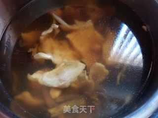 Dendrobium Flower Maw Sea Cucumber Soup recipe
