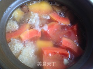 Papaya and Sweet Potato Soup with Fan Bone recipe