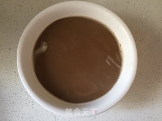 Chrysanthemum and Wolfberry Red Soy Milk recipe