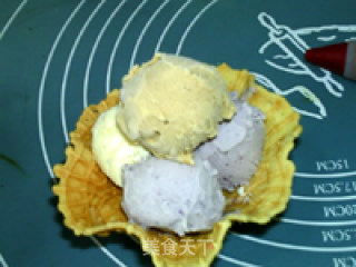 Crispy Bowl of Three-color Ice Cream recipe