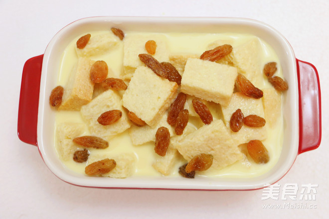 English Bread Pudding recipe