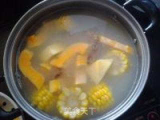 Fish Head Papaya Corn Soup recipe