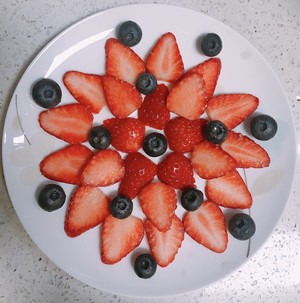 Various Strawberry Platter 🍓🍓creative Fruit Platter Continues to be Updated recipe