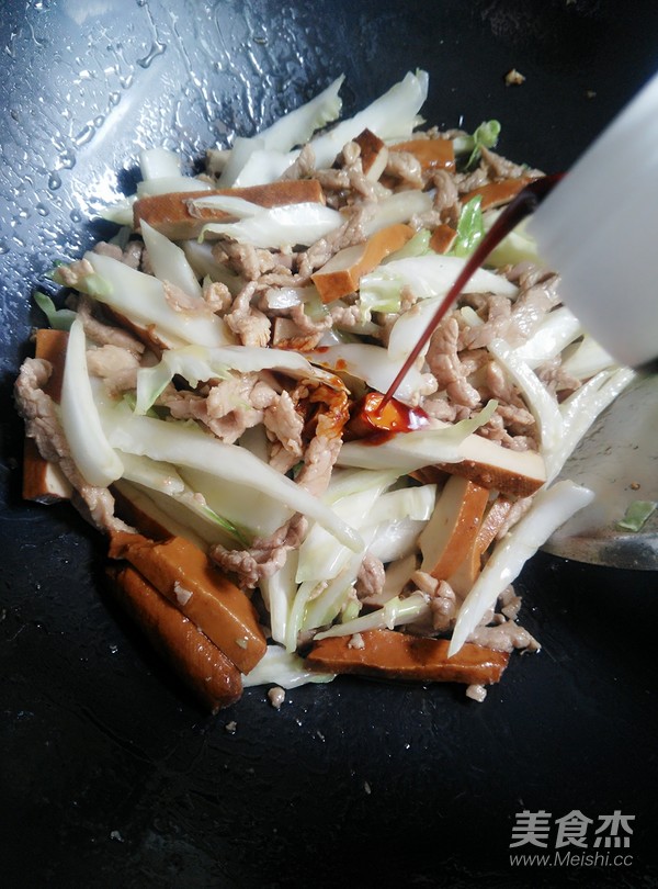 Stir-fried Pork with Dried Cabbage recipe