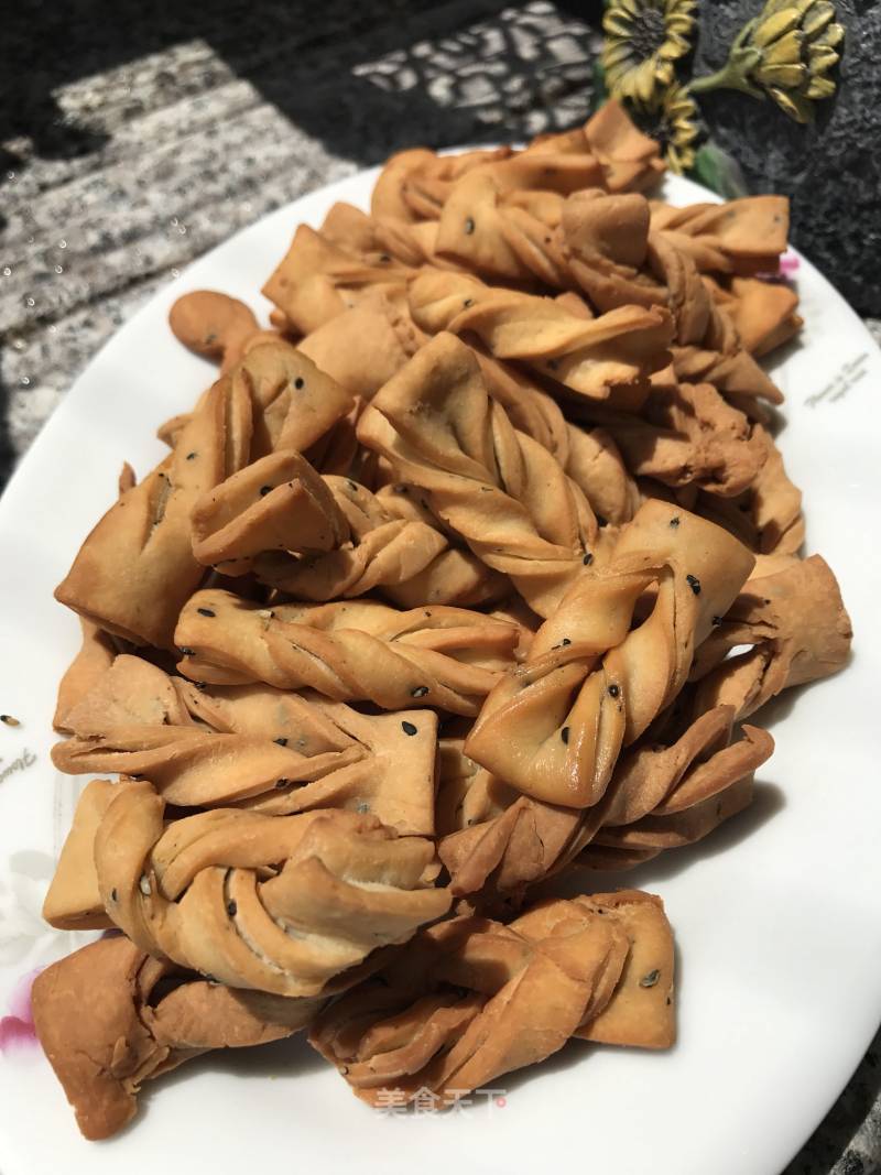 Spiced Hemp Leaves recipe