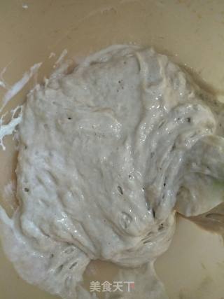 Soba Noodle Black Sesame Hair Cake recipe
