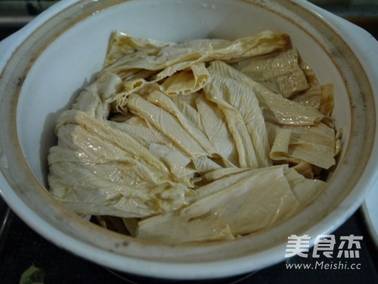 Braised Pork Claypot recipe