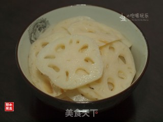 Marinated Lotus Root Slices: The Most Popular Refreshing Cold Dish for Parties recipe