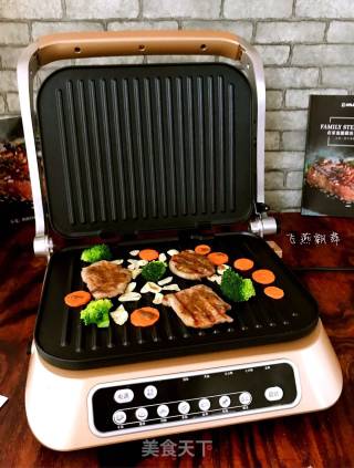 #东 Shot Steak Machine# Garlic Black Pepper Pork Chops recipe