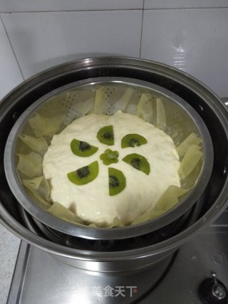 Millet Noodles and Kiwi Fruit Cake recipe