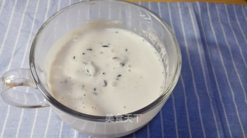 Yogurt Purple Rice Dew recipe