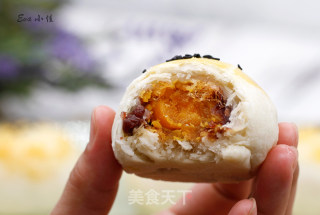 Pork Floss Mochi and Egg Yolk Crisp recipe