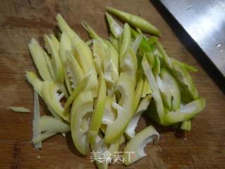 Stir-fried Pork Belly with Pickled Vegetables and Leishan recipe