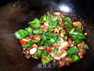 Stir-fried Pork Belly with Green Pepper recipe